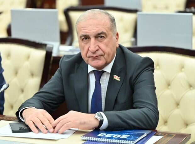 "Ulu öndər Heydər Əliyev ən çətin dövrdə xalqının yanında olan və dövlətinə sədaqətlə xidmət etmiş liderdir" - DEPUTAT