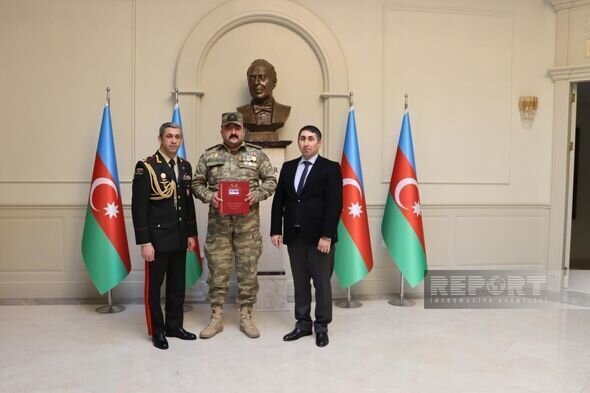 Müdafiə Nazirliyində yüksək vəzifəyə təyin olunan şəxs kimdir? - DOSYE + FOTO