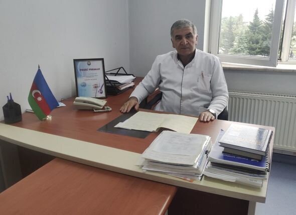Azərbaycanda biznesmenin ölümünə səbəb olan həkimə hökm oxundu - FOTO