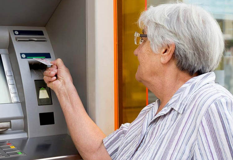 Həyat yoldaşını itirmiş 1 uşaq anaları 51 yaşında PENSİYAYA ÇIXSIN - TƏKLİF