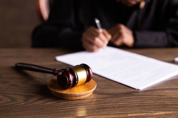 Məhkəmə şəhid qardaşına bəraət verdi