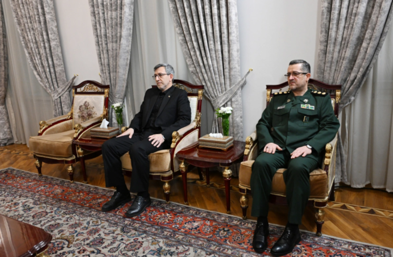 İlham Əliyev İran səfirliyinə getdi, başsağlığı verdi