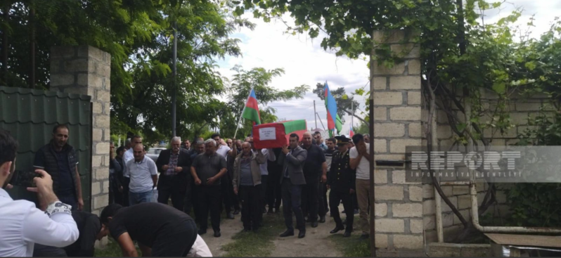 Tərtərdə Birinci Qarabağ müharibəsinin şəhidi Ədalət Əliyev dəfn edilib