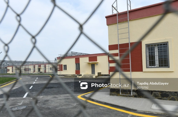 Əfvə düşən məhkum Bakı həbsxanasında öldü