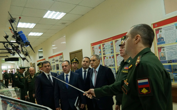 Azərbaycan Hərbi Prokurorluğunun nümayəndə heyəti Rusiyaya səfər edib