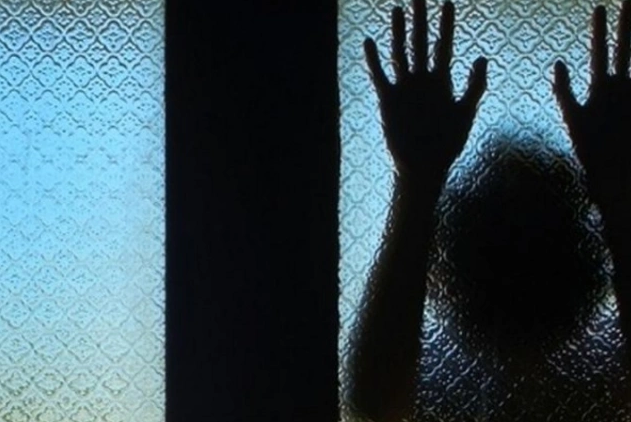 50 yaşlı kişi arvadını əxlaqsızılıqda ittiham edib, anasına xəsarət yetirdi