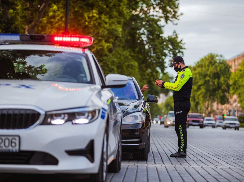 İsti hava şəraiti ilə bağlı sürücülərə MÜRACİƏT