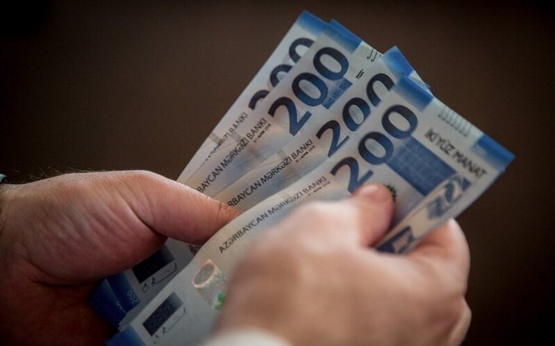 Azərbaycanda 16 yaşına çatmayanlarla nişanlananlar 2 min manat cərimələnəcək, həbs olunacaq