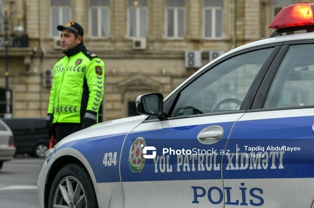 Yeni aldığı avtomobilin texniki baxışı və sığortası olmadığı üçün cərimə gəldi, DYP qanunidir dedi