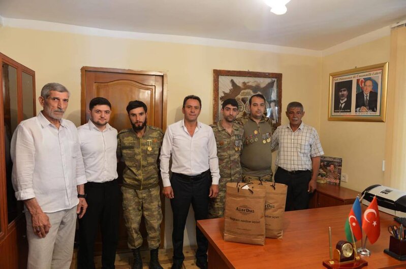 "Azərduz" Qurban bayramı münasibəti ilə sakinləri təbrik edib