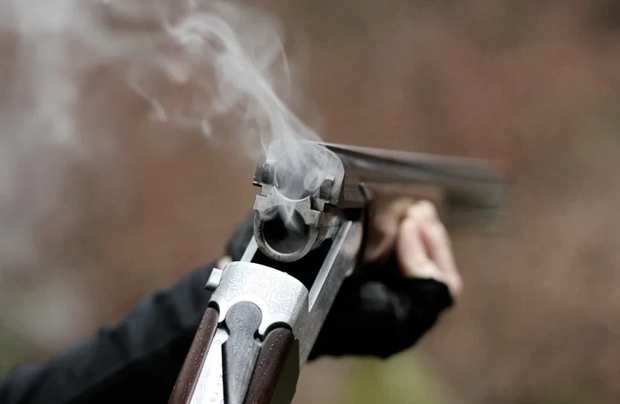 Kürdəmirdə SİLAHLI İNSİDENT: Gecəyarı məclisdə güllələndi