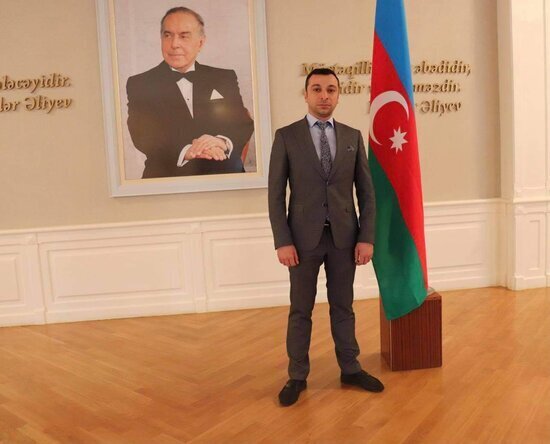 "Bu gün Müzəffər Azərbaycan Ordusu müasir texnika ilə təchiz edilməklə yanaşı, həm də yüksək döyüş taktikasına malikdir" - Emil Əkbərov