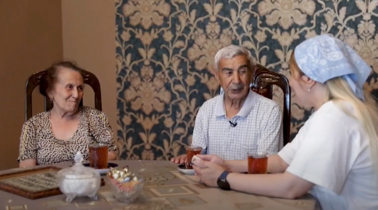 50 illik sevgi hekayəsi: "Mən onun saçlarına aşiq oldum…"