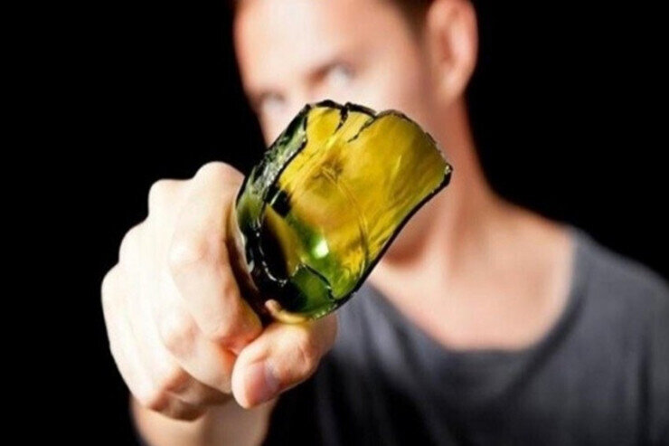 Atasının başına butulka vurub öldürdü - Azərbaycanda ŞOK CİNAYƏT