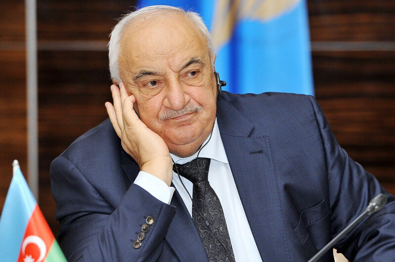 Abid Şərifova məxsus olduğu bildirilən şirkət məhkəmə qarşısında