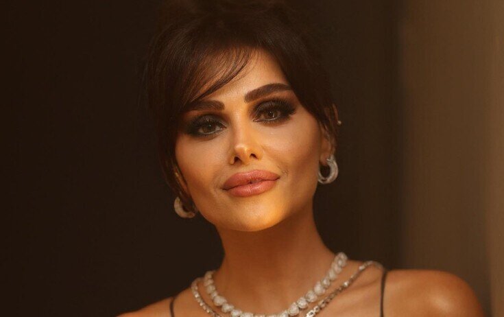 Güneldən anası və atası ilə bağlı paylaşım - Foto