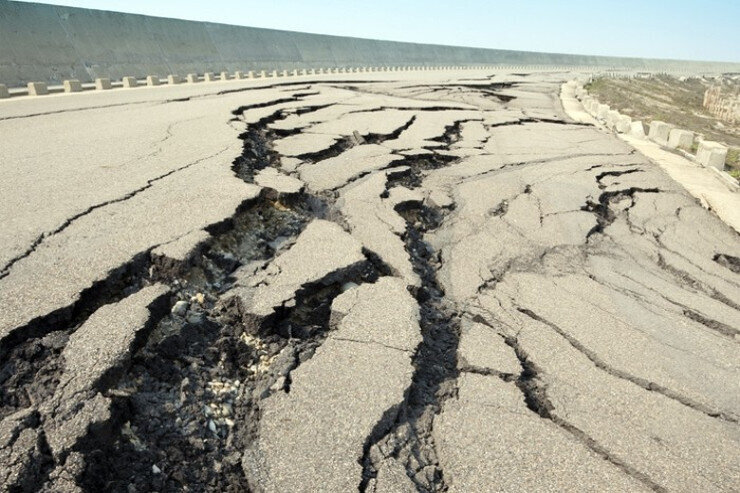Bakı-Şamaxı yolunda SÜRÜŞMƏ - VİDEO