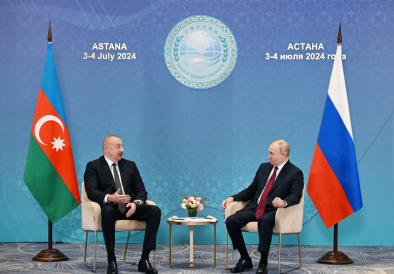 Astanada İlham Əliyevin Vladimir Putin ilə görüşü olub