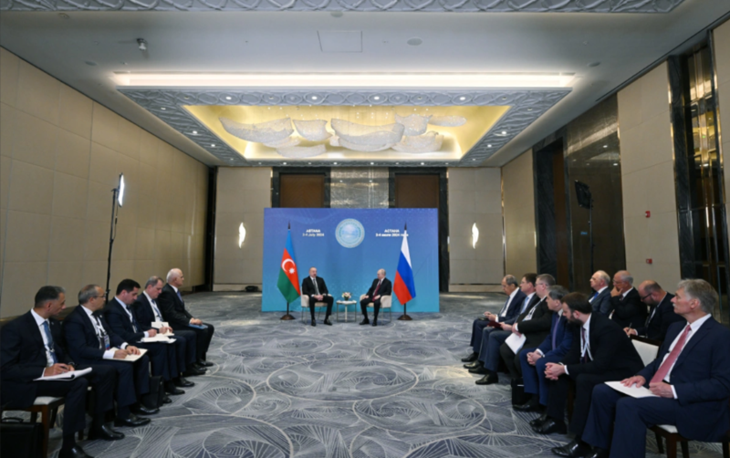 Astanada İlham Əliyevin Vladimir Putin ilə görüşü olub