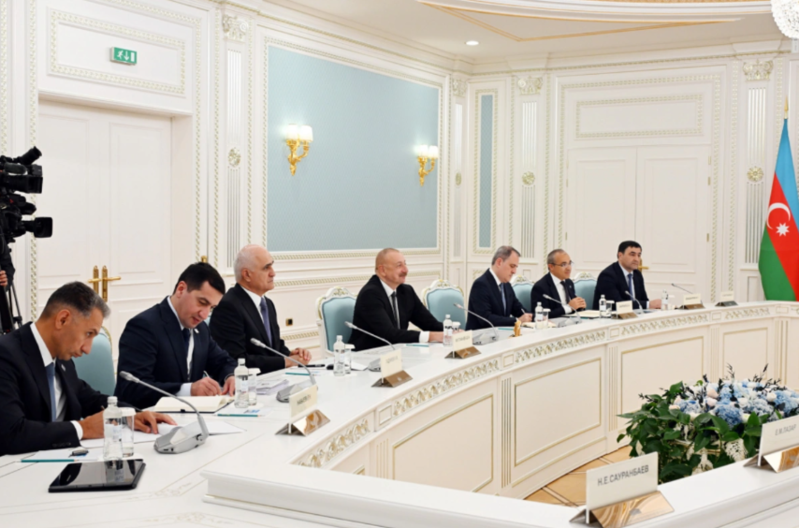 Astanada Azərbaycan və Qazaxıstan prezidentlərinin görüşü keçirilib