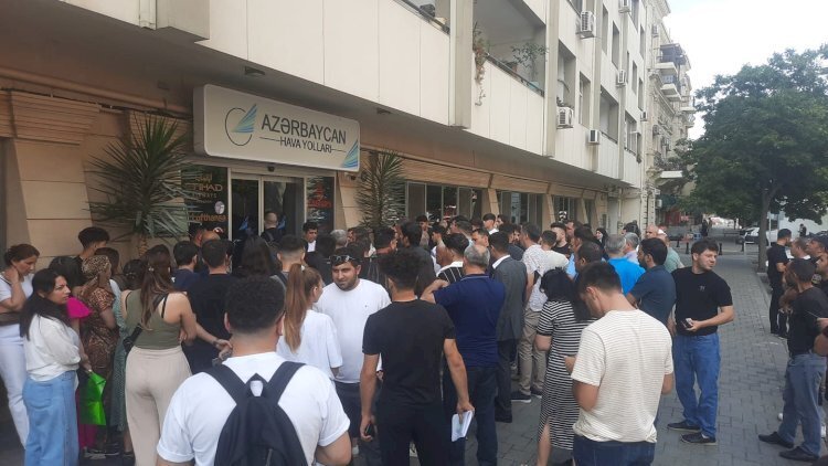 Naxçıvanda bilet problemi böyüyür: "30 manat rüşvət istəyirlər"