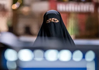 Rusiyanın daha bir vilayətində niqab qadağan edilir