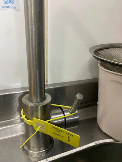 Bakıda mətbəxində siçovul gəzən restoranın fəaliyyəti dayandırıldı