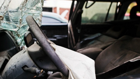 Bir ailə ağır qəzaya düşdü, ölən var: Yaralıların son durumu açıqlandı