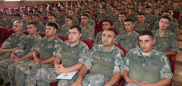 Xankəndidə Hərbi Prokurorluğun əməkdaşları Ulu Öndərin xatirəsini anıblar