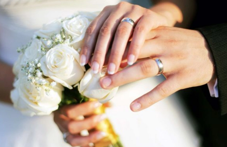 Xaricdə evlənmək istəyən Azərbaycan vətəndaşlarının NƏZƏRİNƏ - Yeni qayda TƏSDİQLƏNDİ