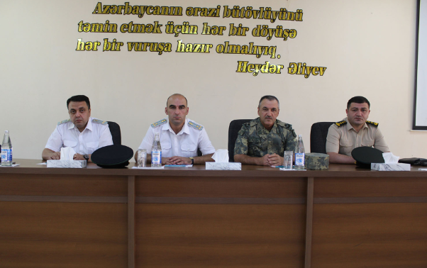 Hərbi Prokurorluq hərbçilərlə birlikdə Yevlaxda tədbir keçirib