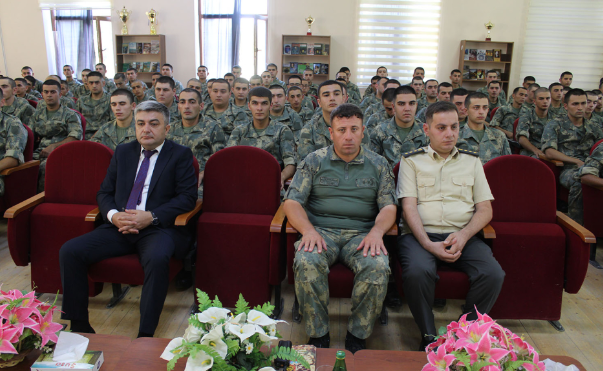 Hərbi Prokurorluq hərbçilərlə birlikdə Yevlaxda tədbir keçirib