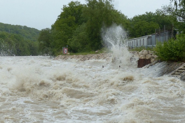 Bəzi çaylardan sel keçəcək - XƏBƏRDARLIQ