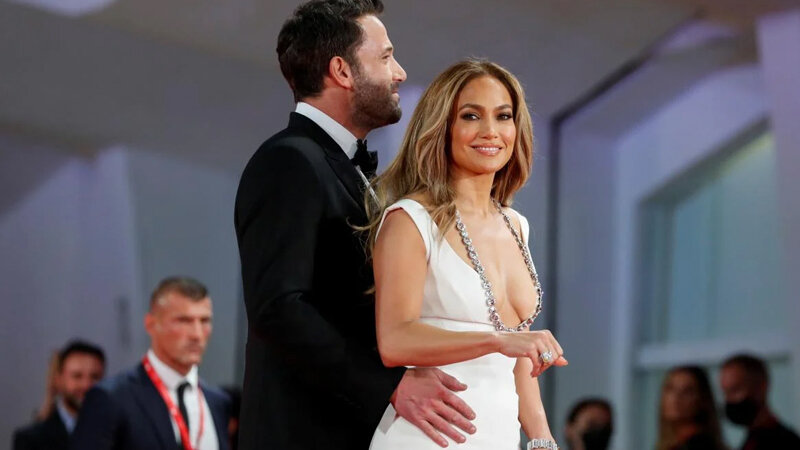 Cennifer Lopez və Ben Afflek rəsmi olaraq ayrılır - Razılaşa bilmədilər