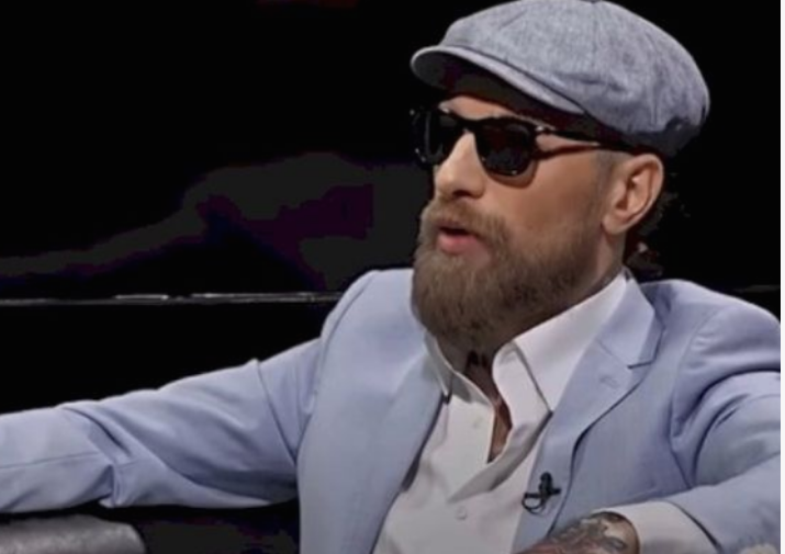 "Xalq artisti var ki, vəzifəli şəxsə cadu eləyir" Müğənni Rauf GÖRÜN KİMİ DEDİ - VİDEO