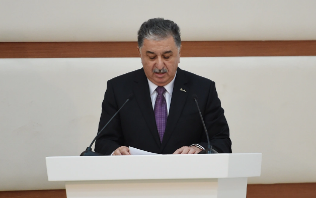 Prezident icra başçısını vəzifədən azad etdi