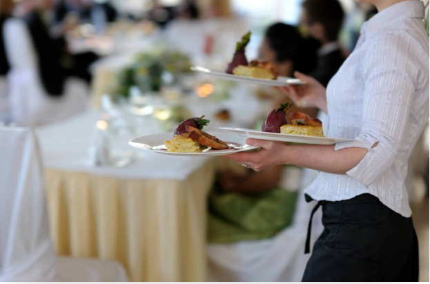 Azərbaycanda əhali restoranda, yoxsa evdə yeməyə ÜSTÜNLÜK VERİR?