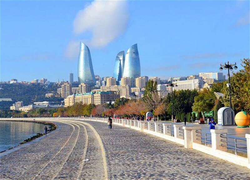 Dənizkənarı Bulvar ərazisində bir nəfərin meyiti sudan çıxarılıb