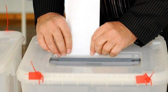 YAP-ın bir dairə üzrə iki namizədi var - "Birini "Google" belə tanımır..."