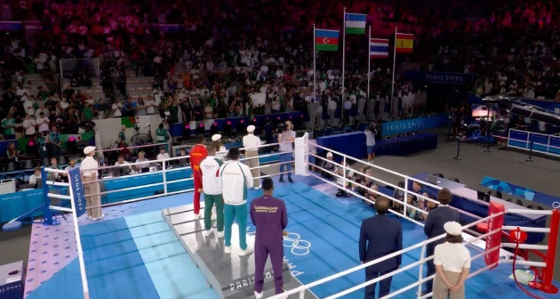 Olimpiadada təşkilatçılar Tacikistanla Tailandın bayrağını səhv salıblar