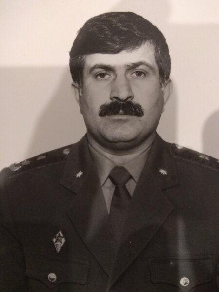 General Nəcməddin Sadıkova "Zəhmət çək, Azərbaycan dilini öyrən!" deyən polkovnik...