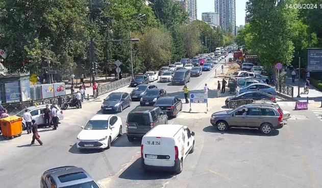 NİİM Bakıda hərəkətin məhdudlaşdırıldığı yolları açıqlayıb