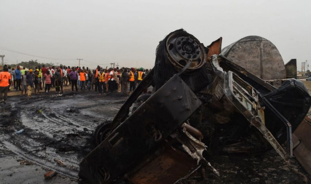 Afrika ölkəsində dəhşətli qəza: Çox sayda ölən və yaralanan var