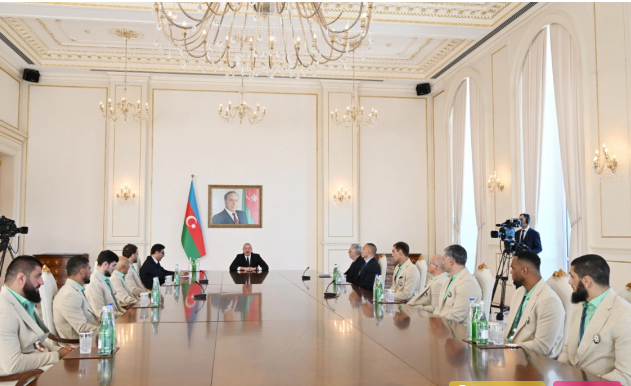 İlham Əliyev Olimpiya Oyunlarında medal qazanmış idmançılarımızı və onların məşqçilərini qəbul edib