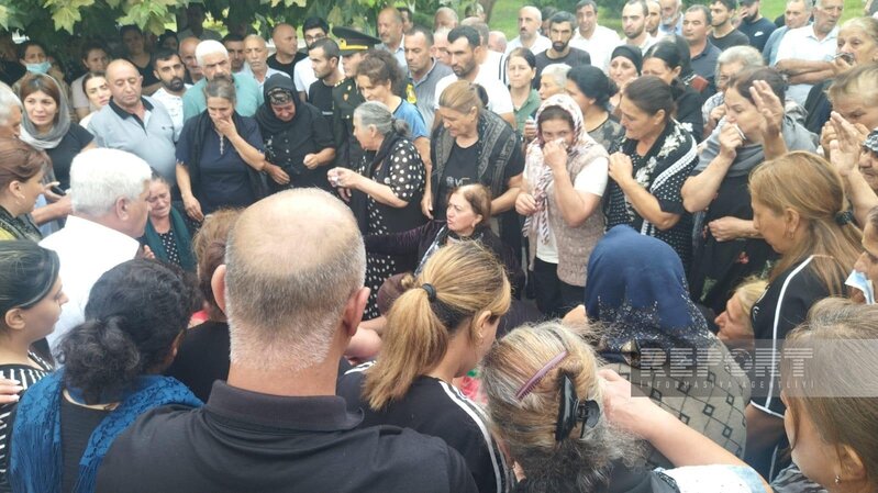 Bərdədə Birinci Qarabağ müharibəsinin mülki şəhidi Təranə Zeynalova dəfn edilib - YENİLƏNİB