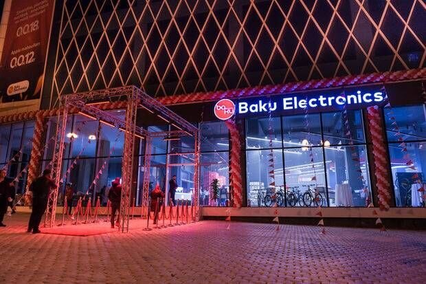 Dövlət qurumu və "Baku Electronics" arasında çəkişmə davam edir - Gömrük qaydalarına əməl edilməyib
