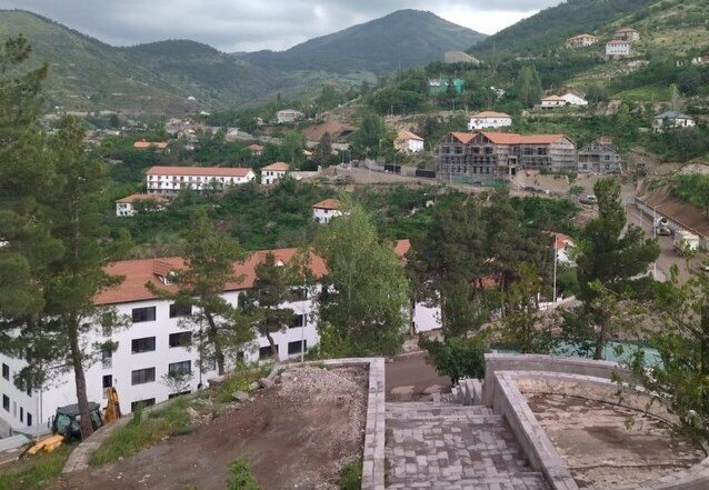 Laçında at oynadan Qazaxlı İbrahim "XAN"IN "KASPİYON ROAD" MMC-Sİ -DE-FAKTO