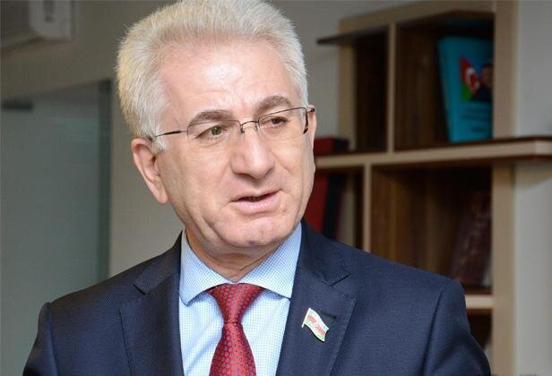 Bəxtiyar Əliyev seçki qanunvericiliyini pozmaqda davam edir - VİDEO