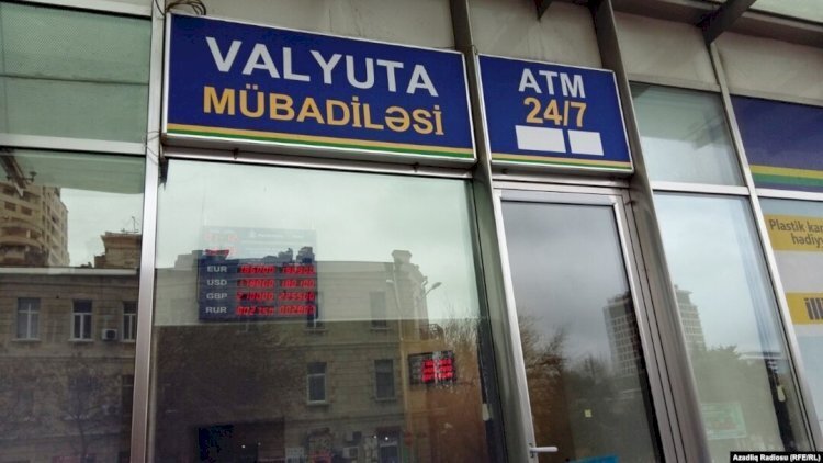 SON DƏQİQƏ: Banklar yeni dollar satmaqdan imtina etdi