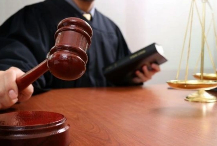 Mənimsəmədə ittiham olunan sabiq direktor Ali Məhkəməyə üz tutdu